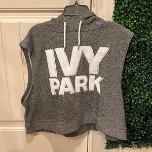 Cropped Ivy Park vest
